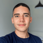 Headshot of Victor Muñoz